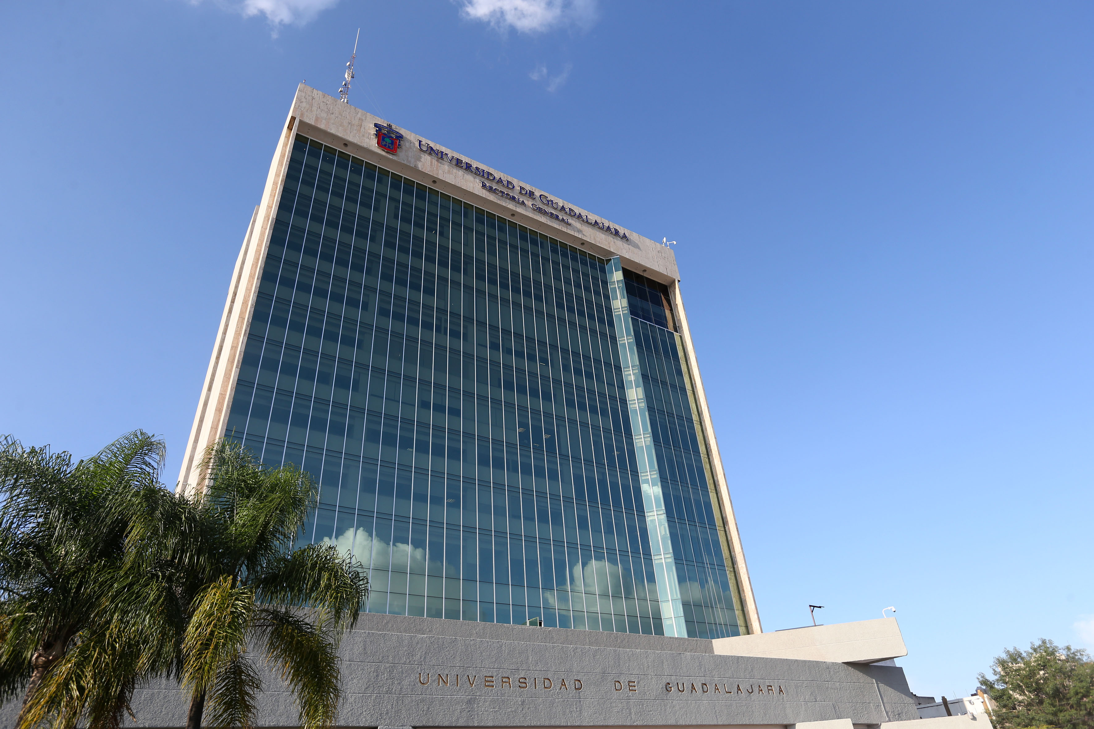 Fachada del Edificio de Rectoría General