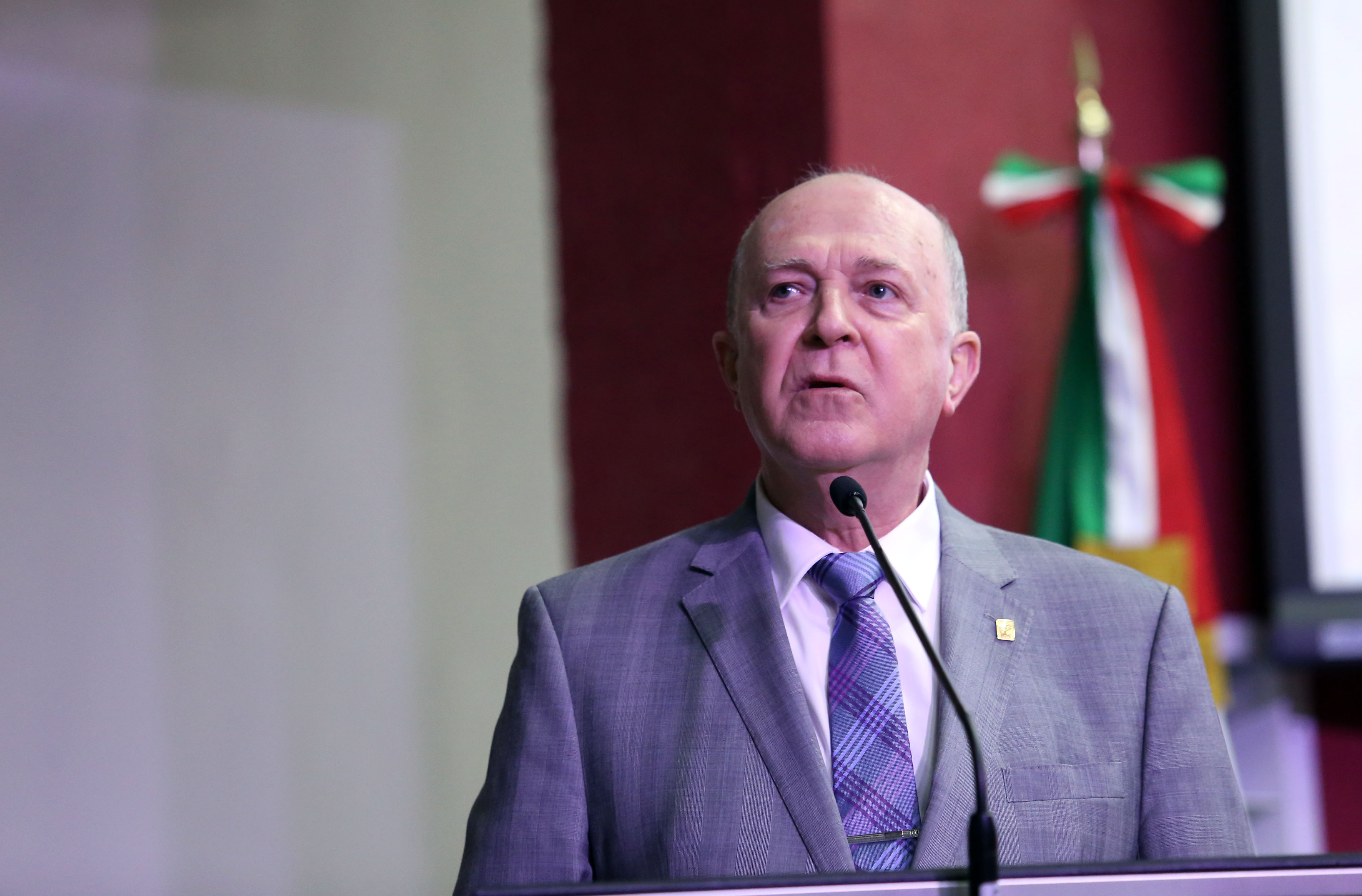 Rector General mensaje durante el Informe del Rector del CUCS