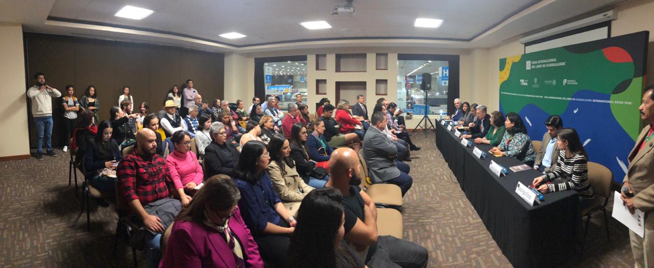 Toma general de los asistentes al evento