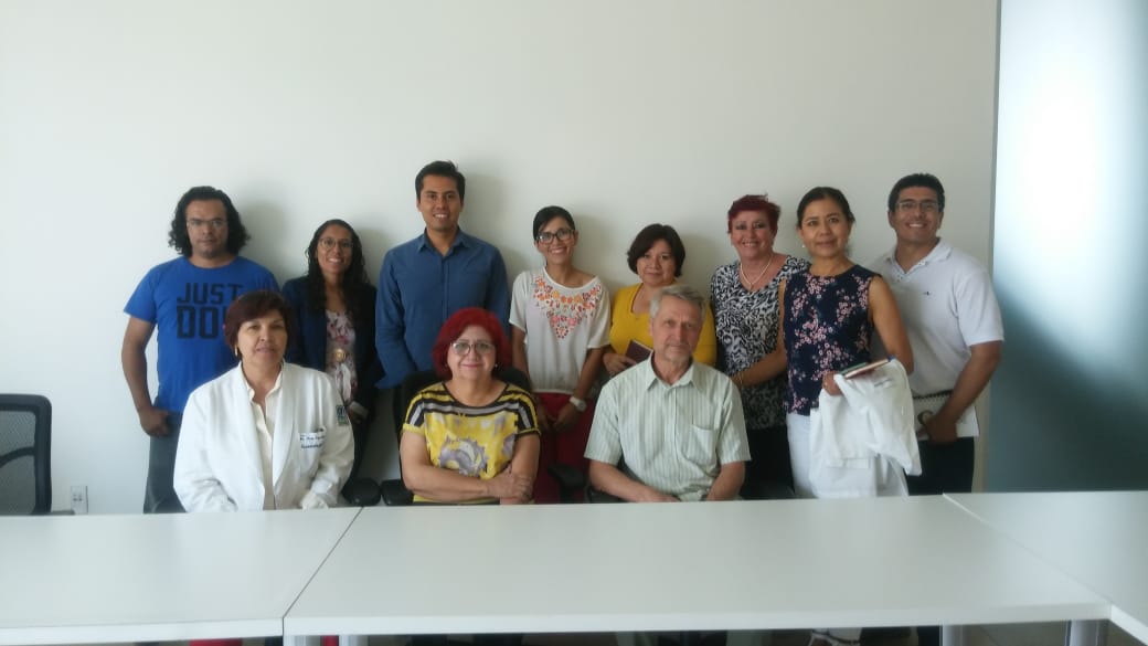 Grupo investigadores en visita al ITrans