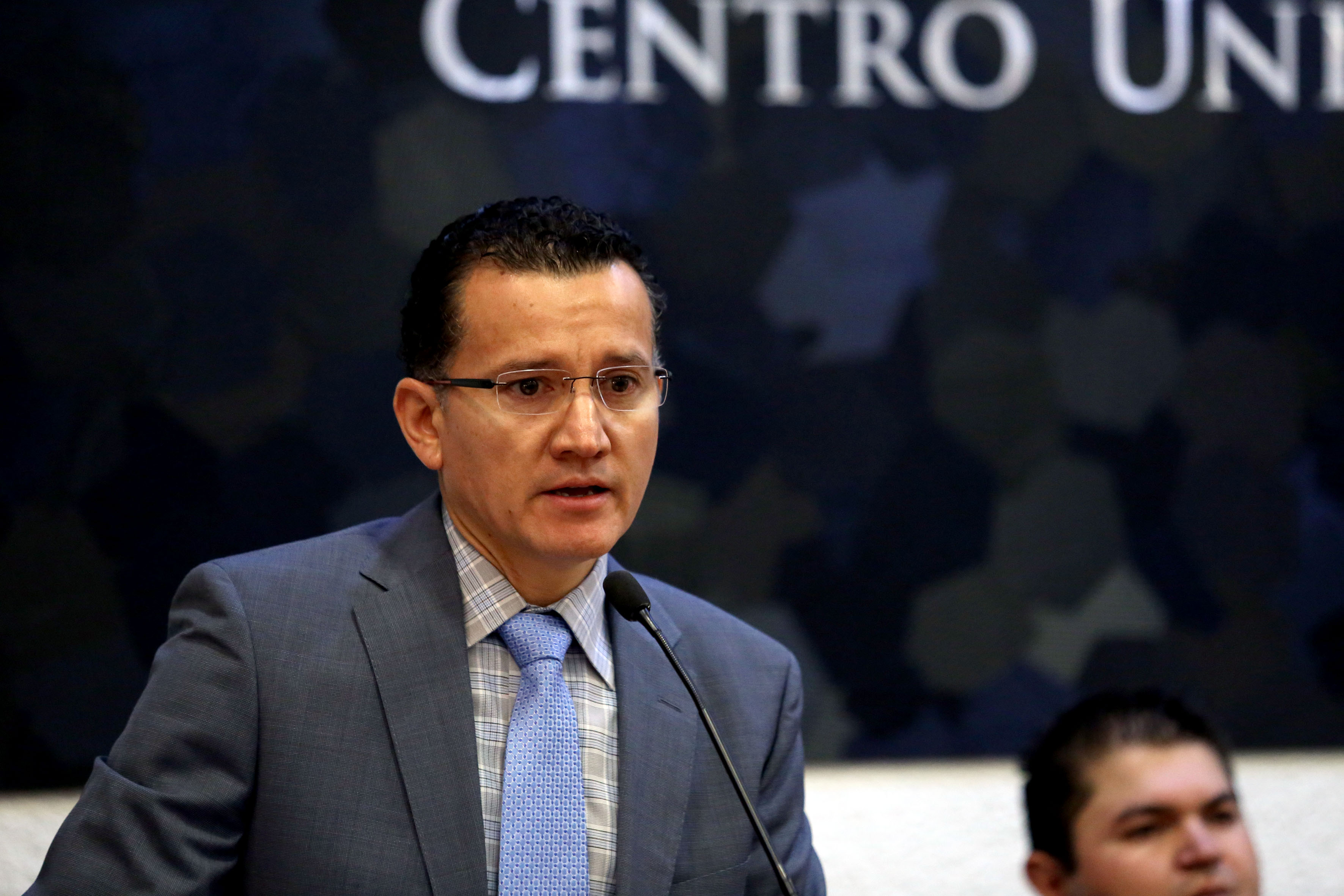 Dr. Eduardo Gómez, inaugurando el Foro