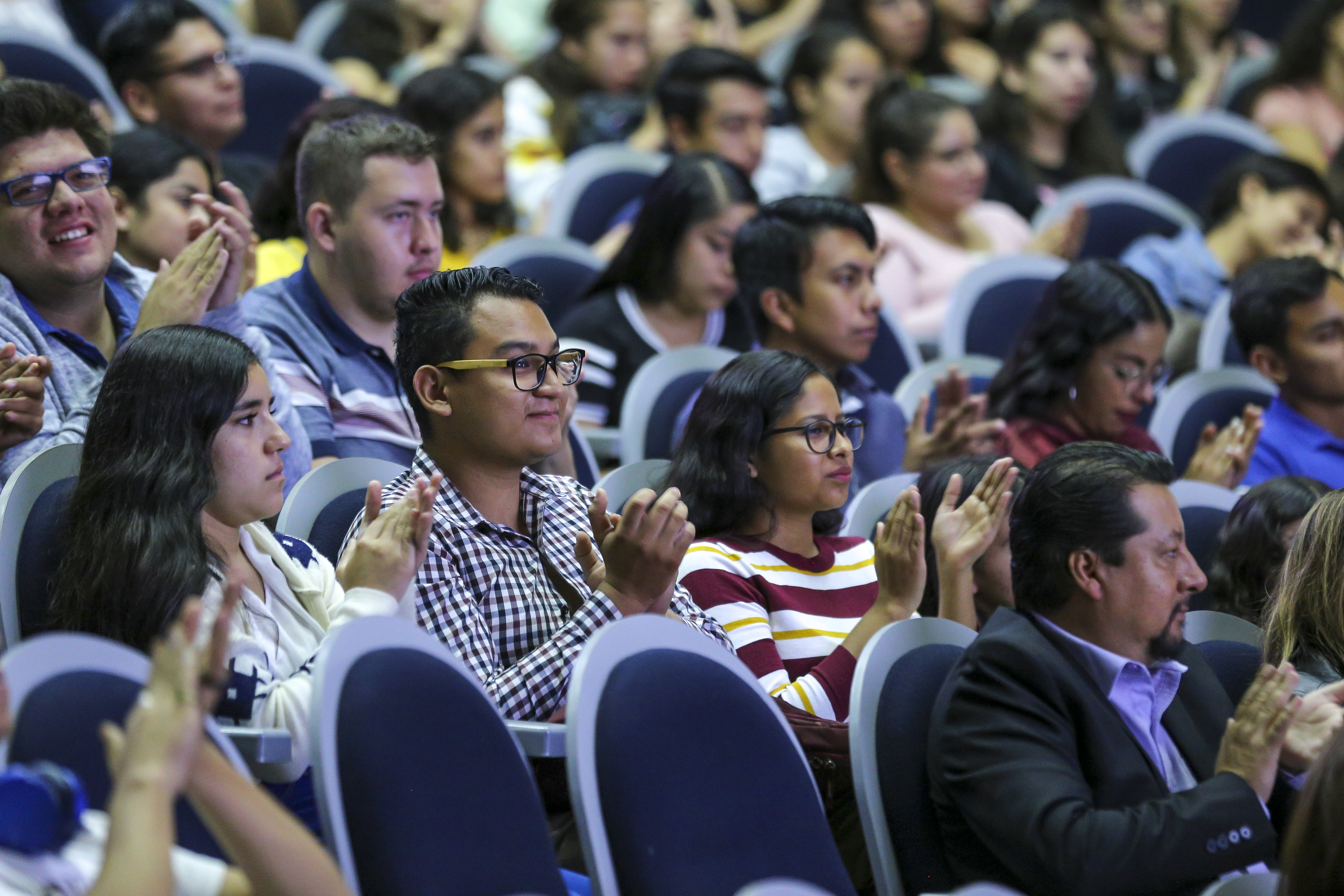 Asistentes a la conferencia