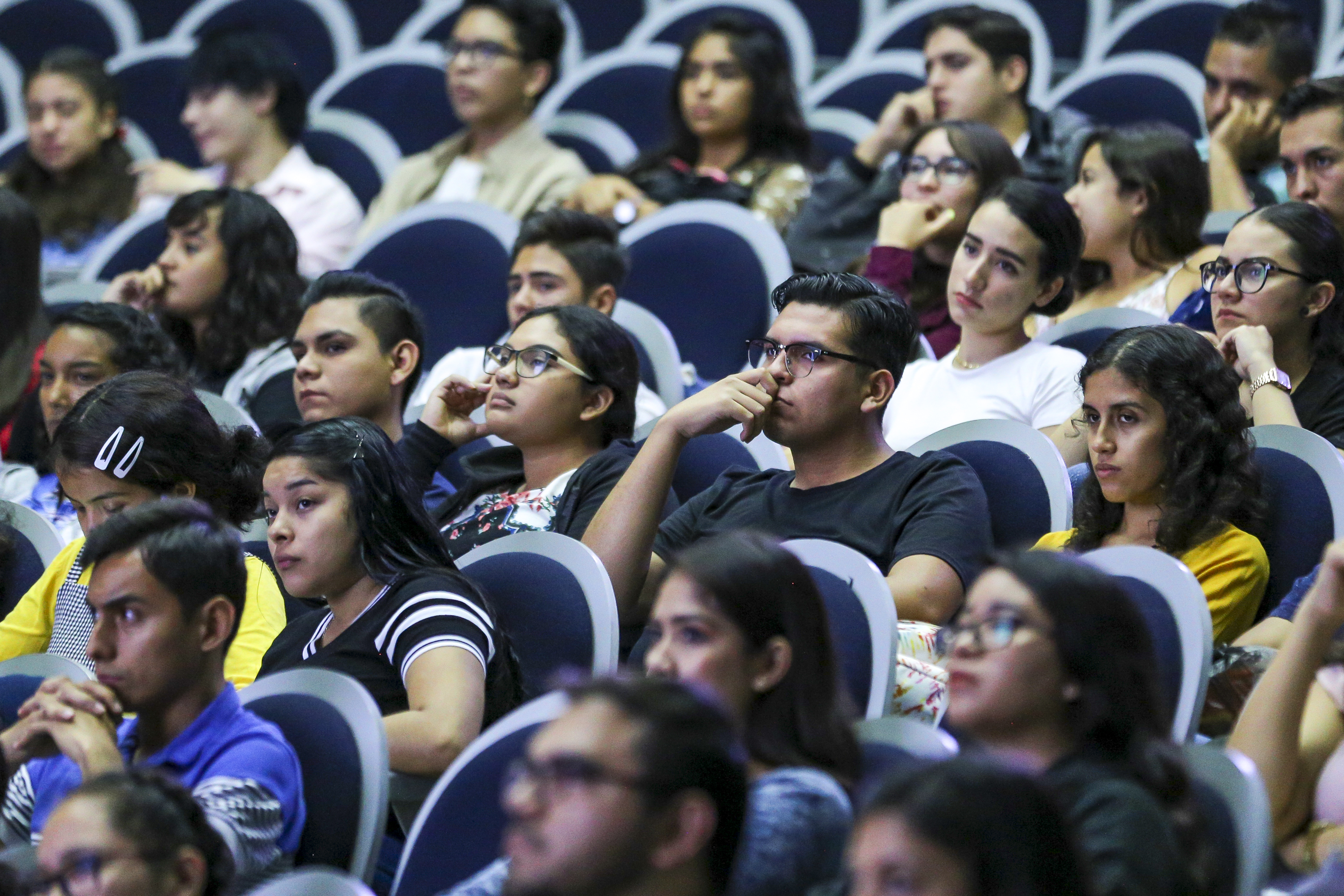 Asistentes a la conferencia