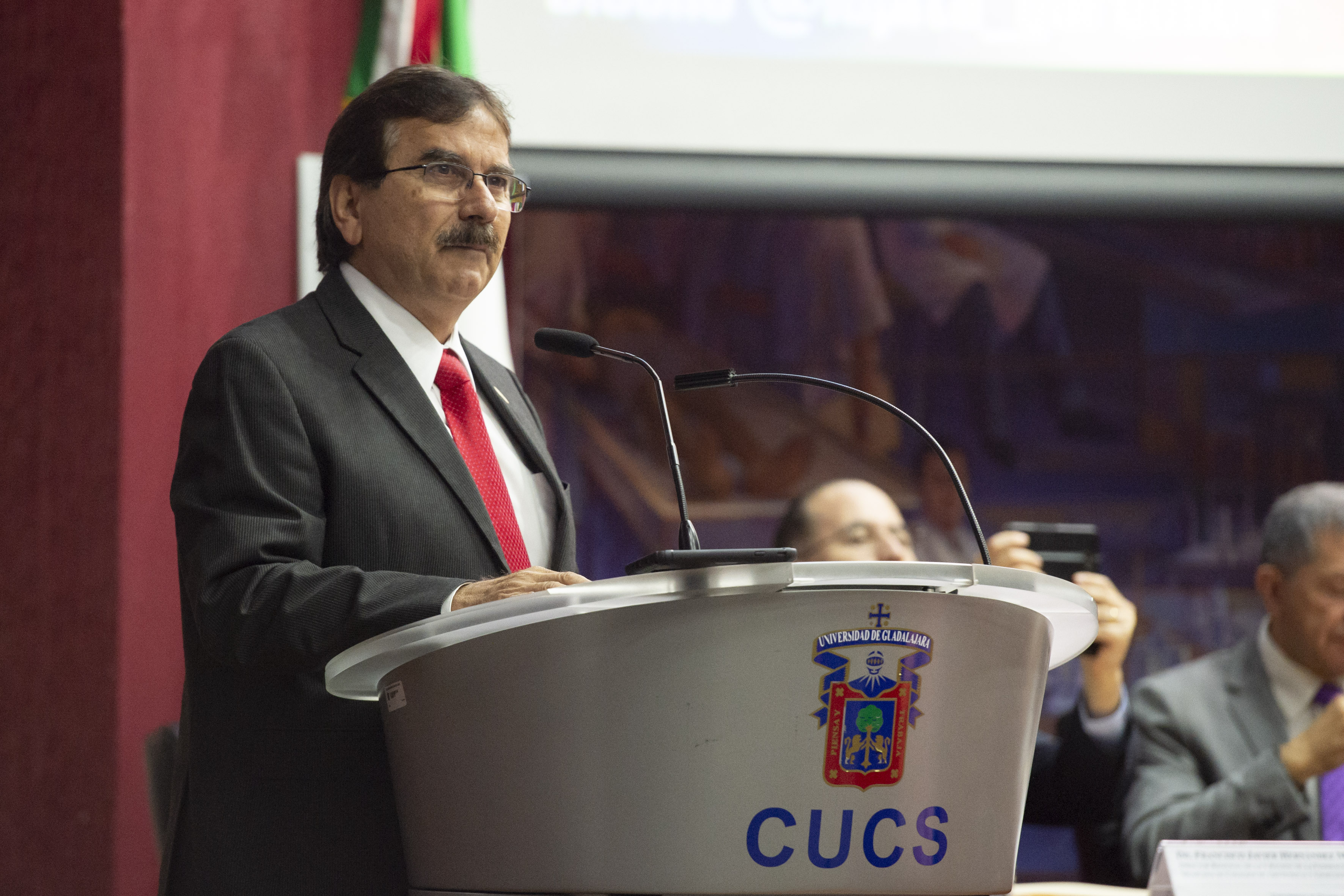 Experto en lactancia materna