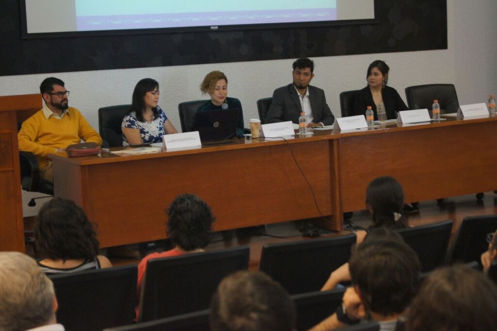 Miembros del presídium. Toma hacia abajo