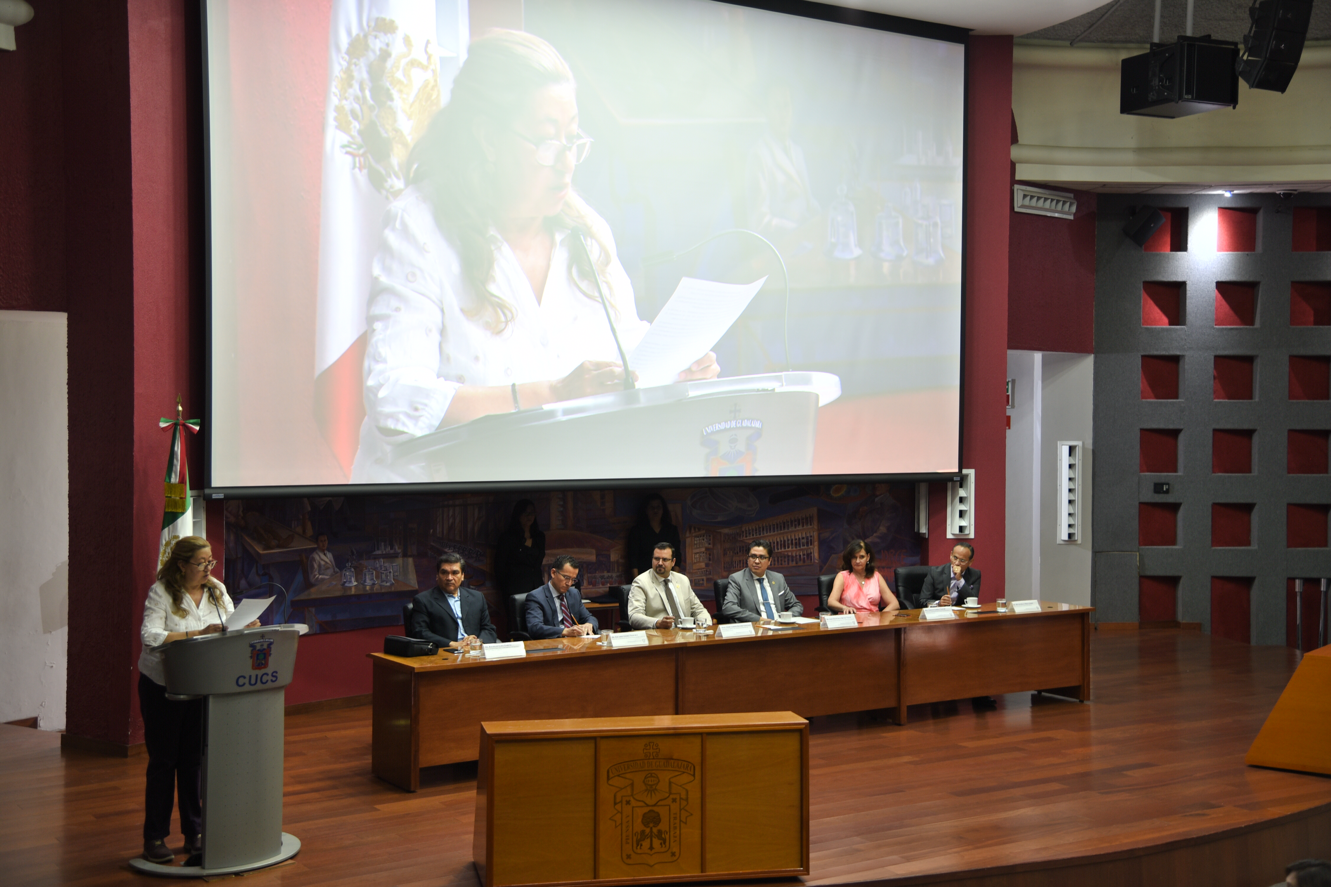 Miembros del presídium