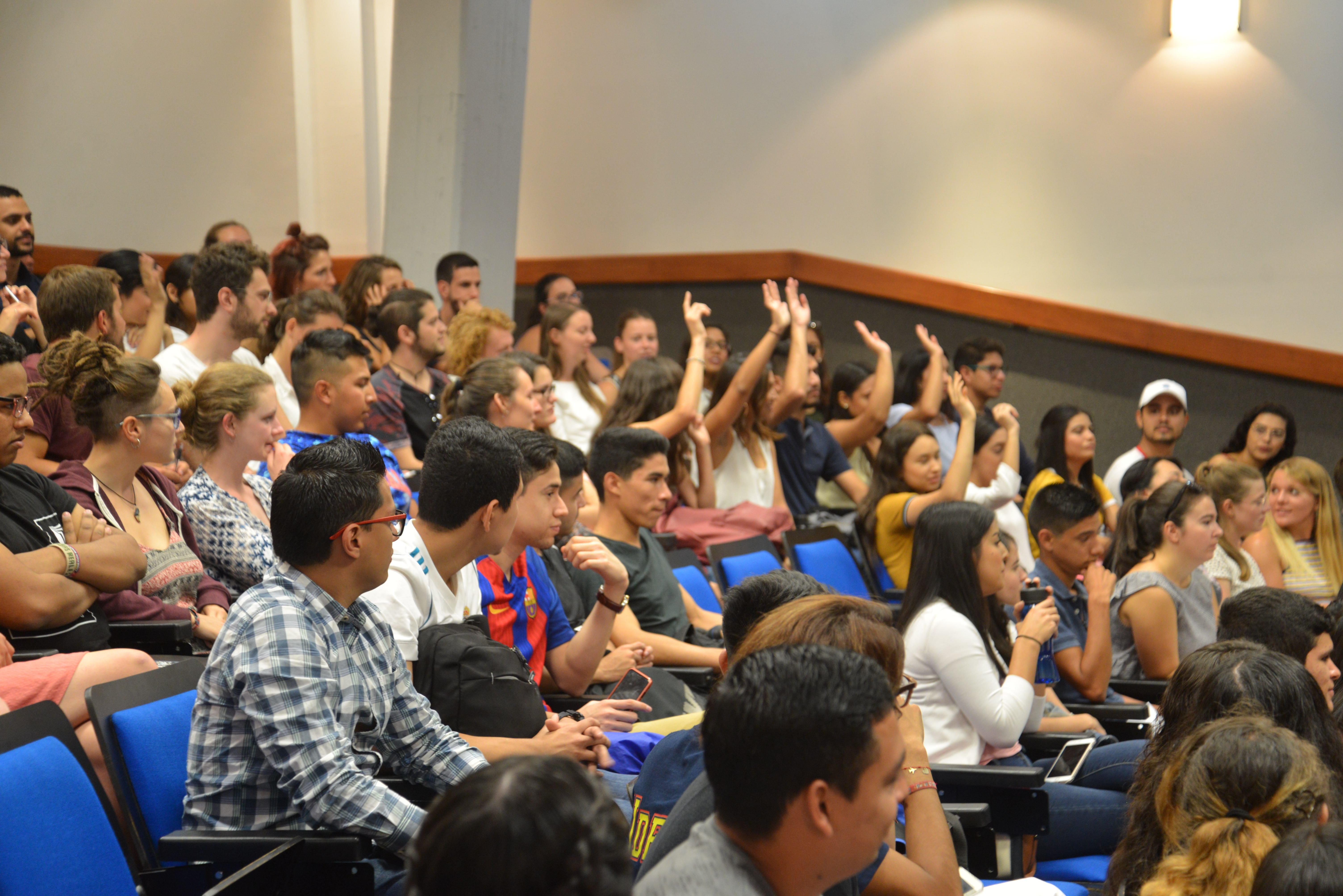 Alumnos de movilidad en acto de bienvenida