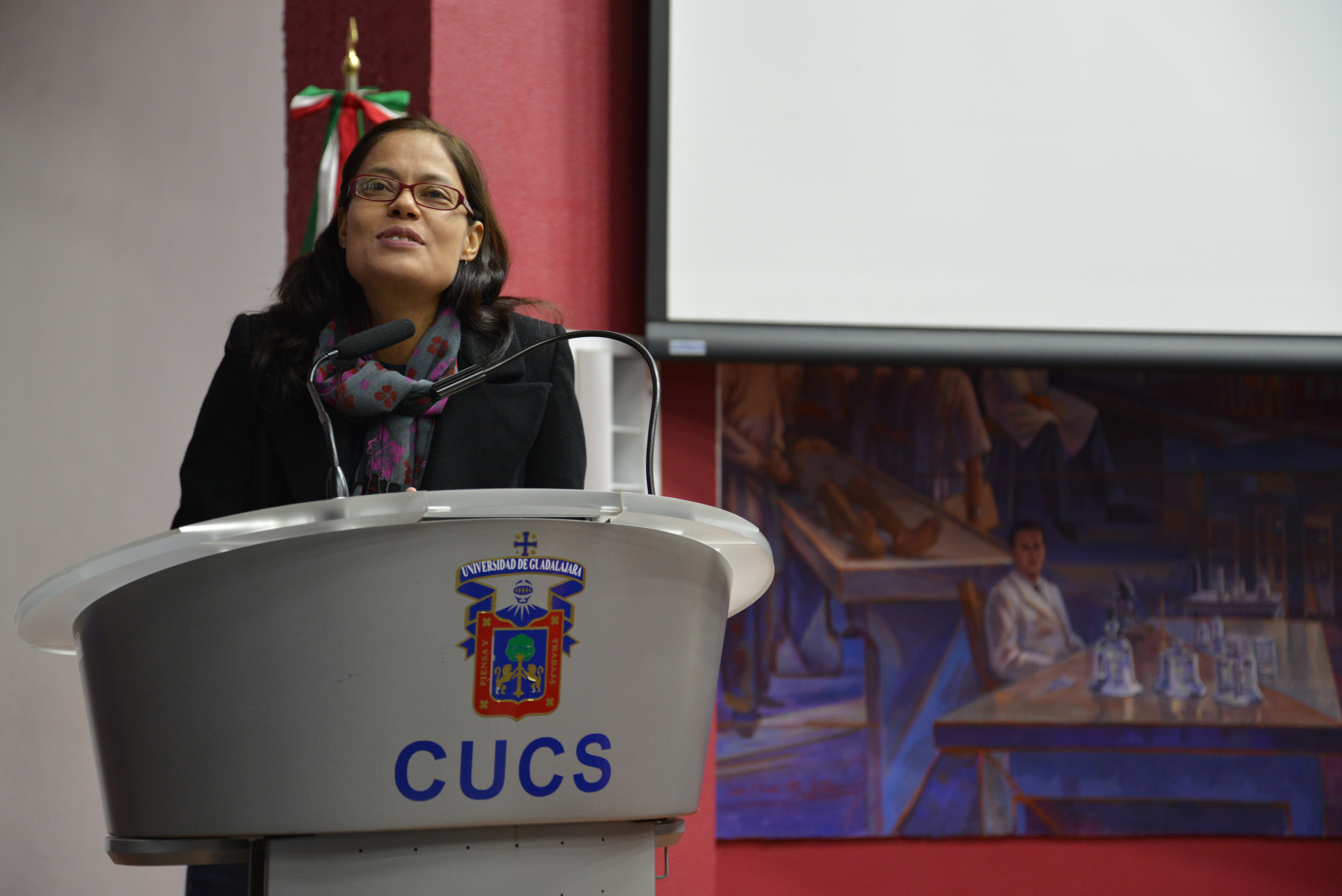 Mtra. Mrtha Betzaida Altamirano, dictando su discurso durante el Foro