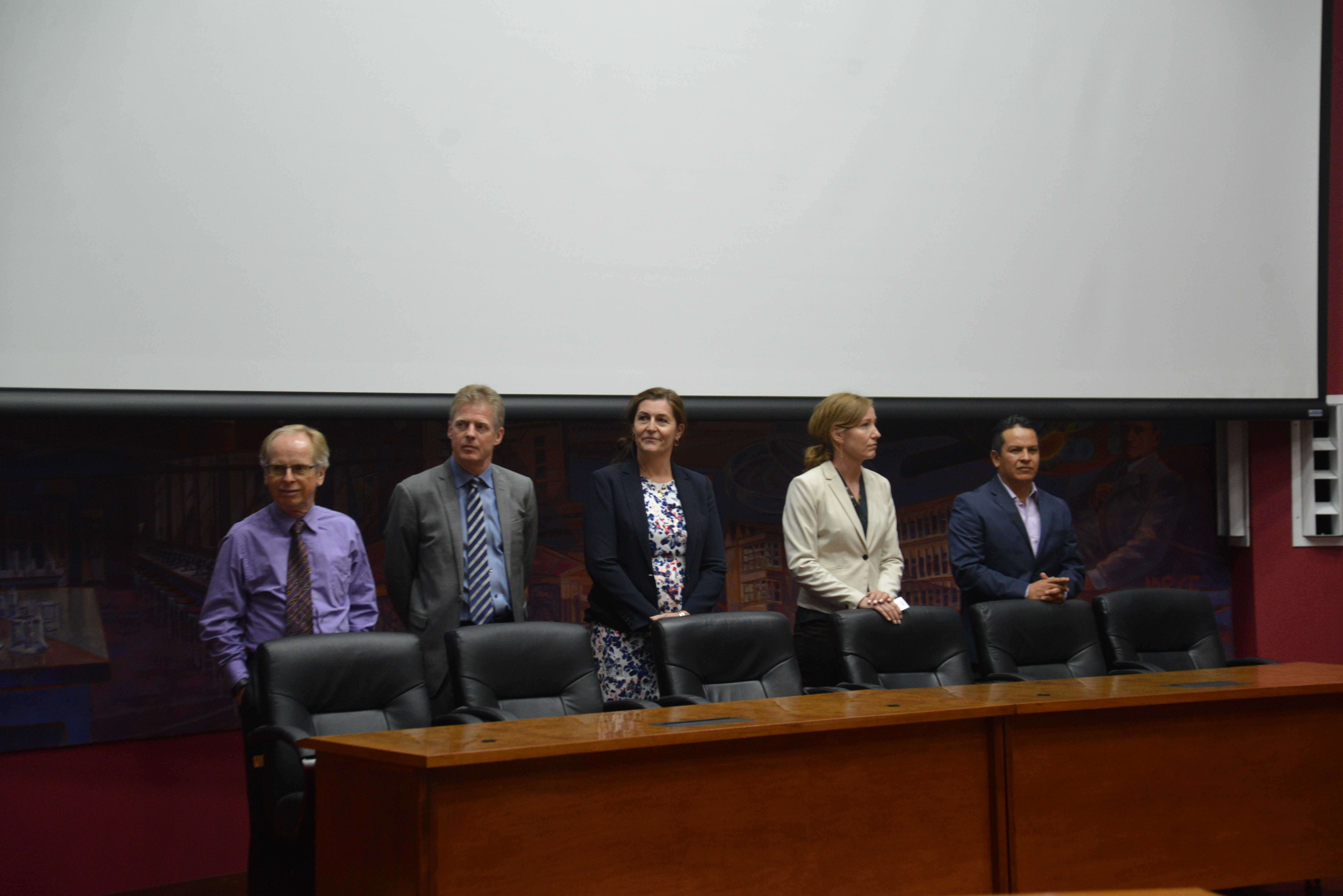 Miembros del presídium toda de cerca