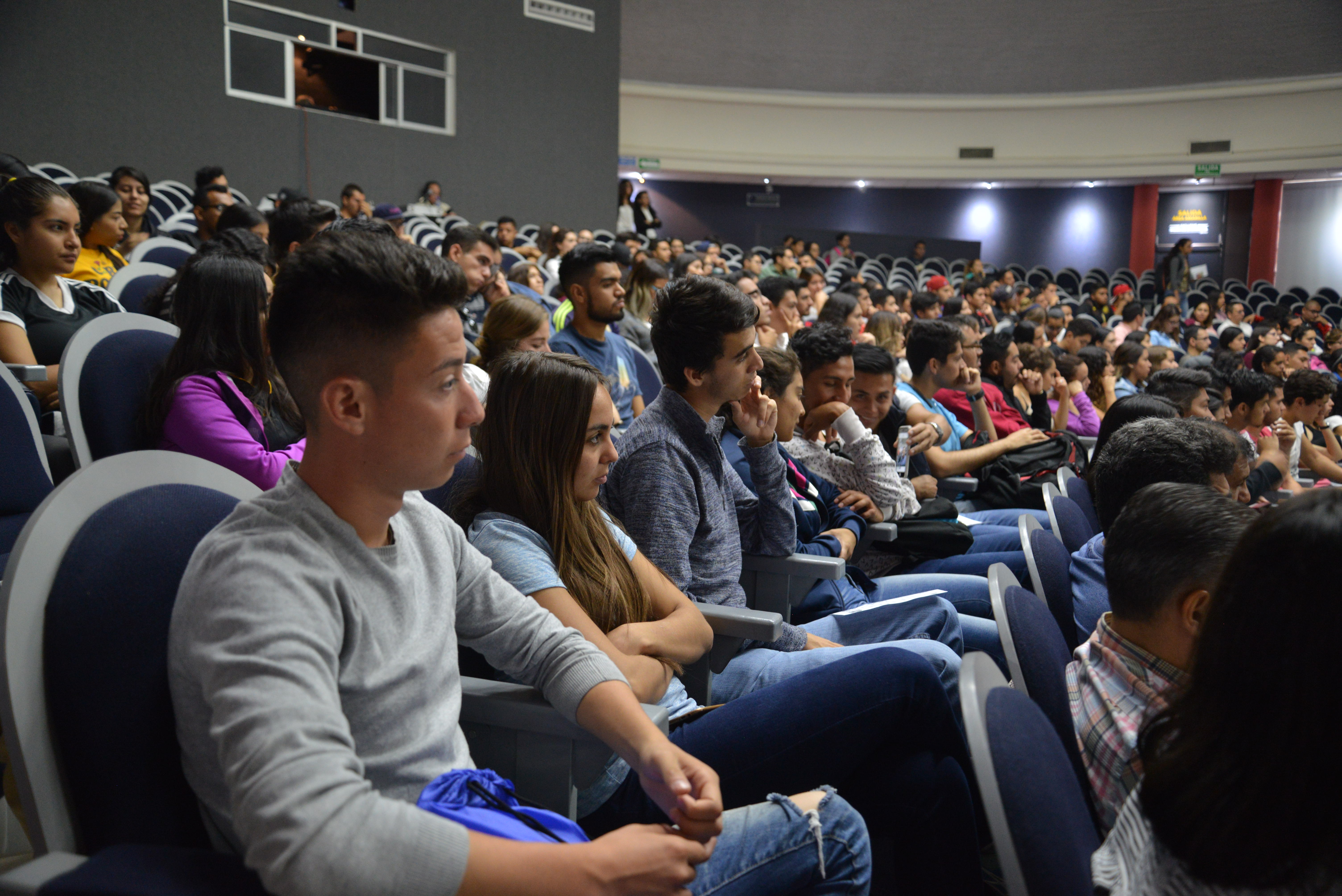 Asistentes al foro 1