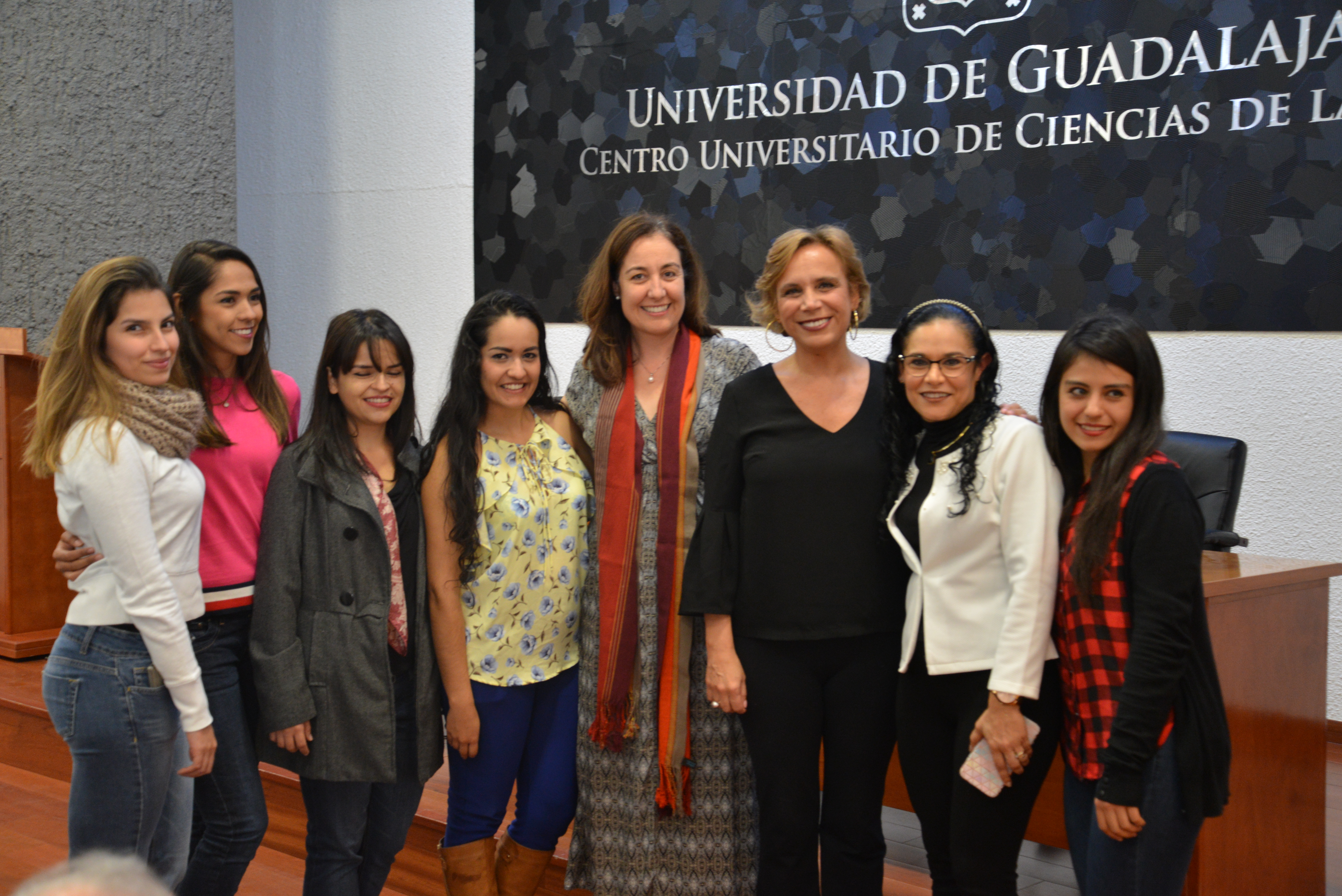 Foto grupal de las personas involucradas con el Doctorado