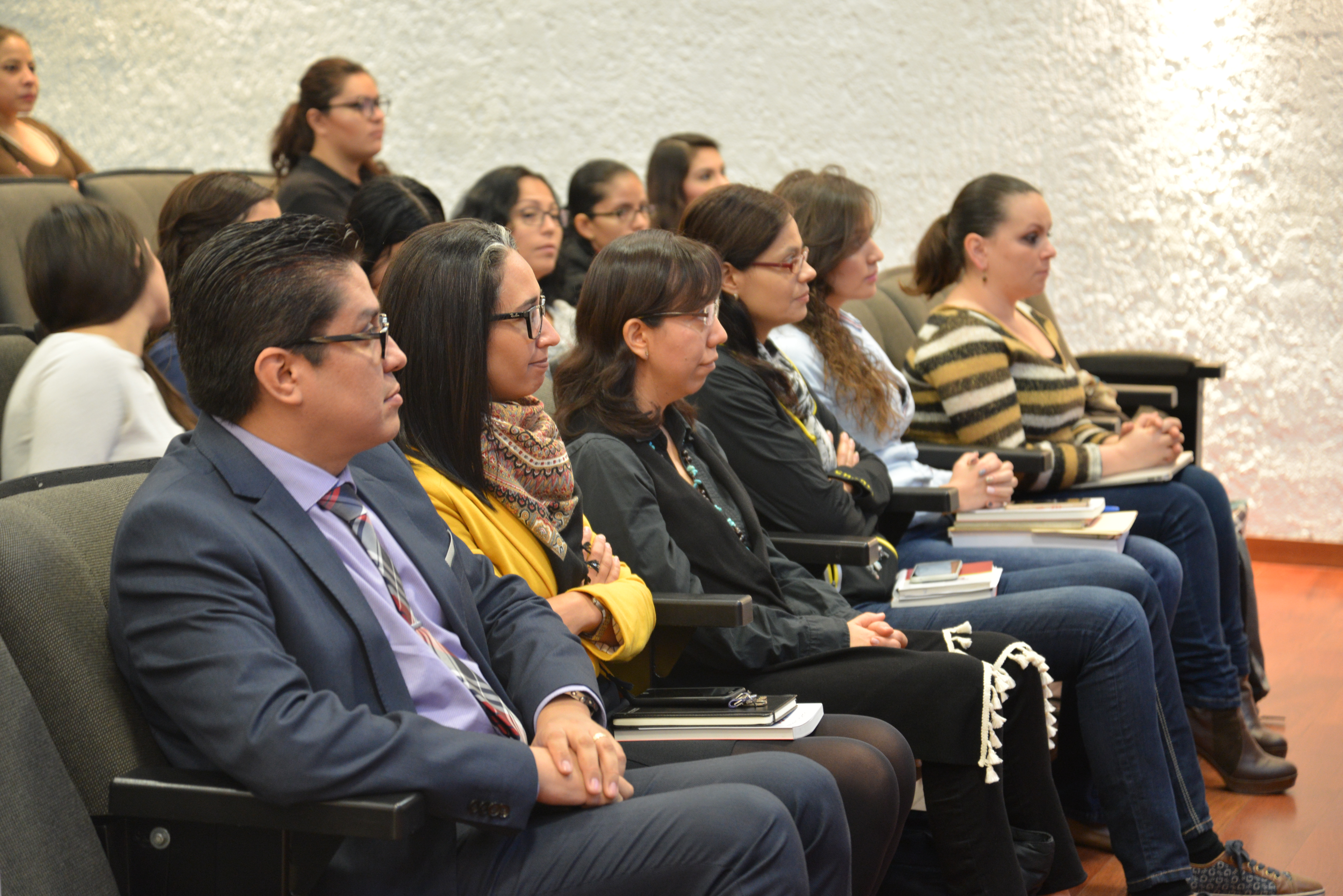 Otra vista de los asistentes a la inauguración del Doctorado