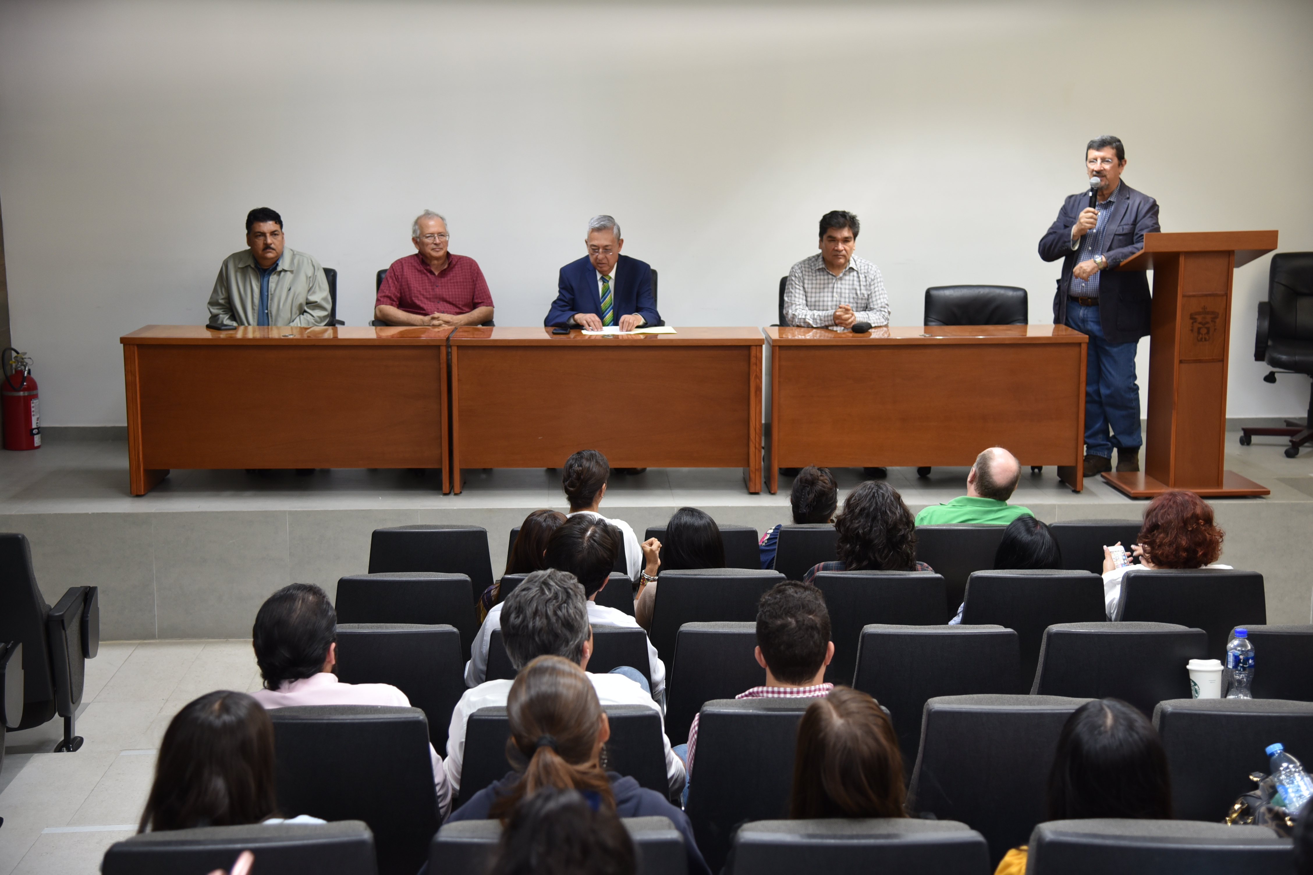 Miembros del presídium