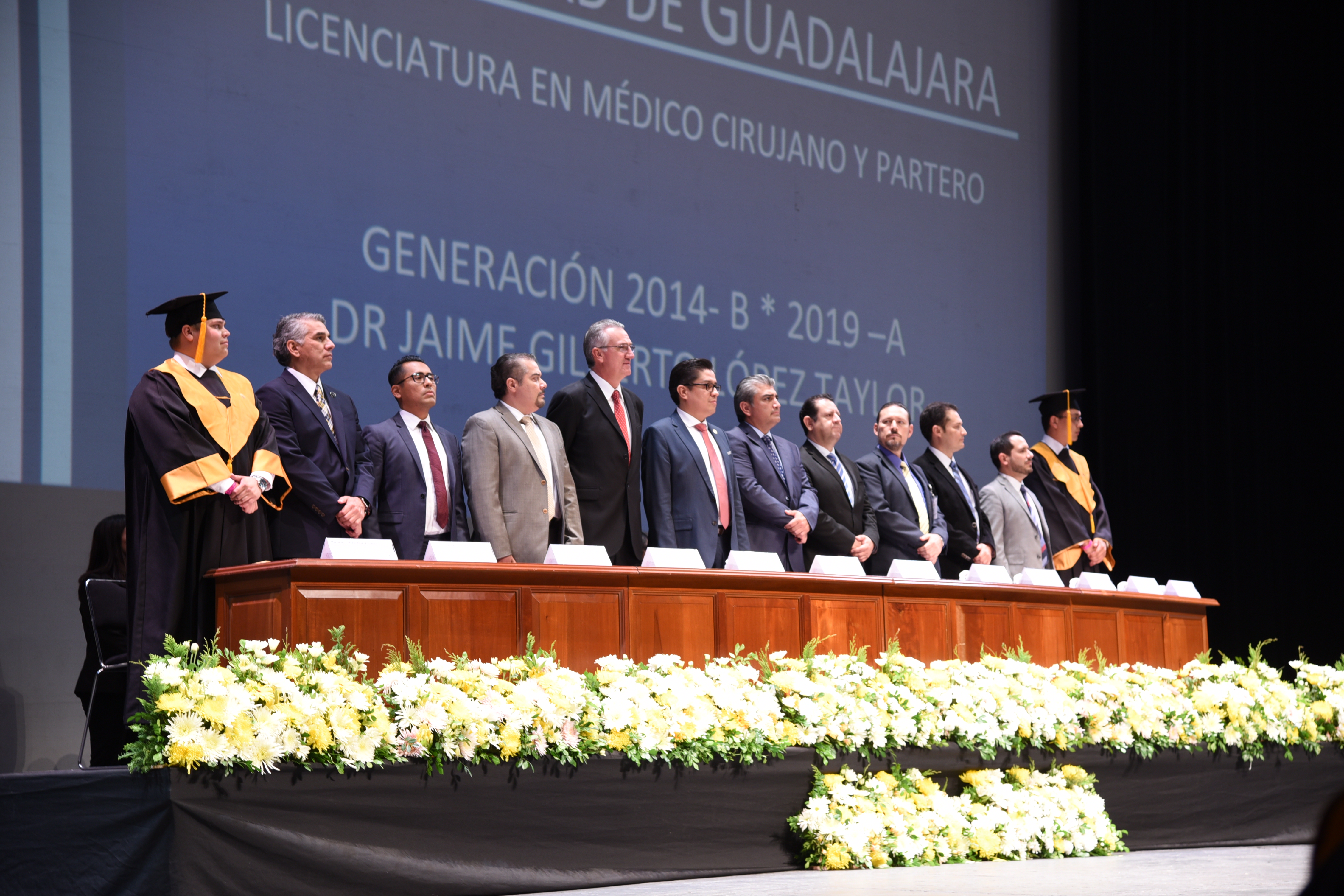 Miembros del presídium acto académico