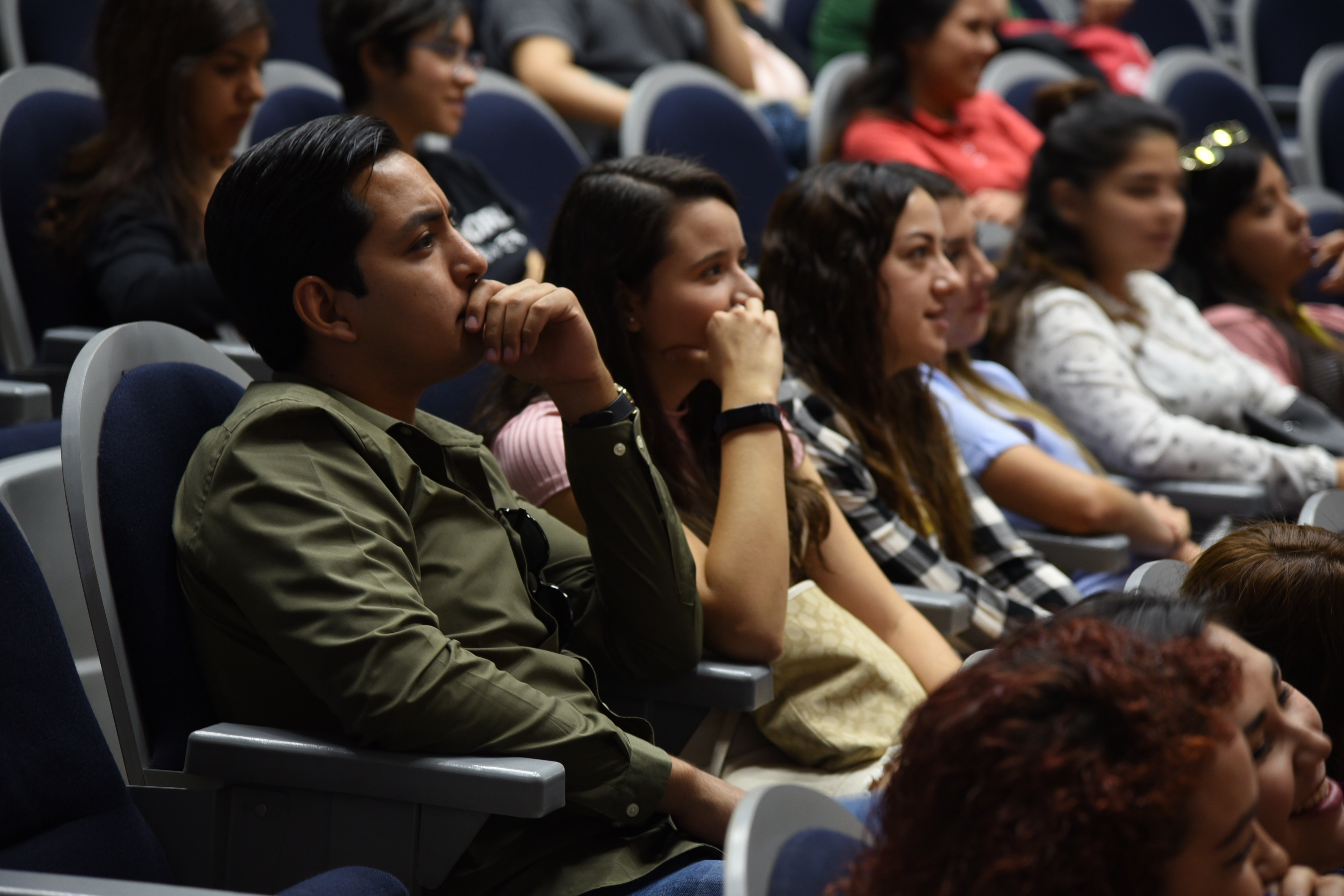 Asistentes al Cinedebate