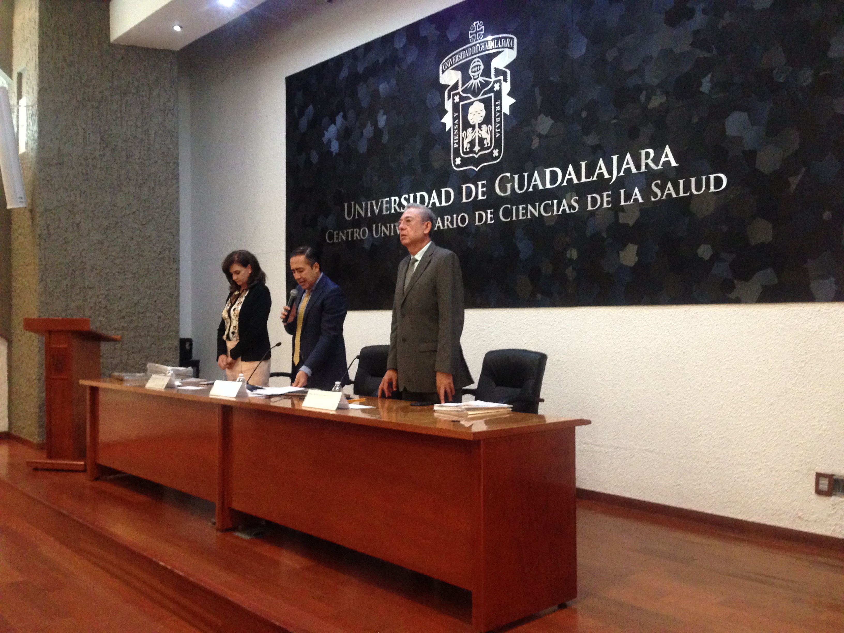 Rector del CUCS toma protesta a los nuevos integrantes del Consejo de Centro