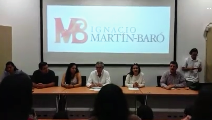 Miembros del persídium en el acto inaugural del Seminario Ignacio Martín Baró