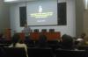 Investigador chileno impartiendo conferencia