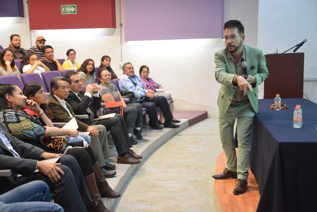 ,Dr. Rogelio Fernández Argüeyes 